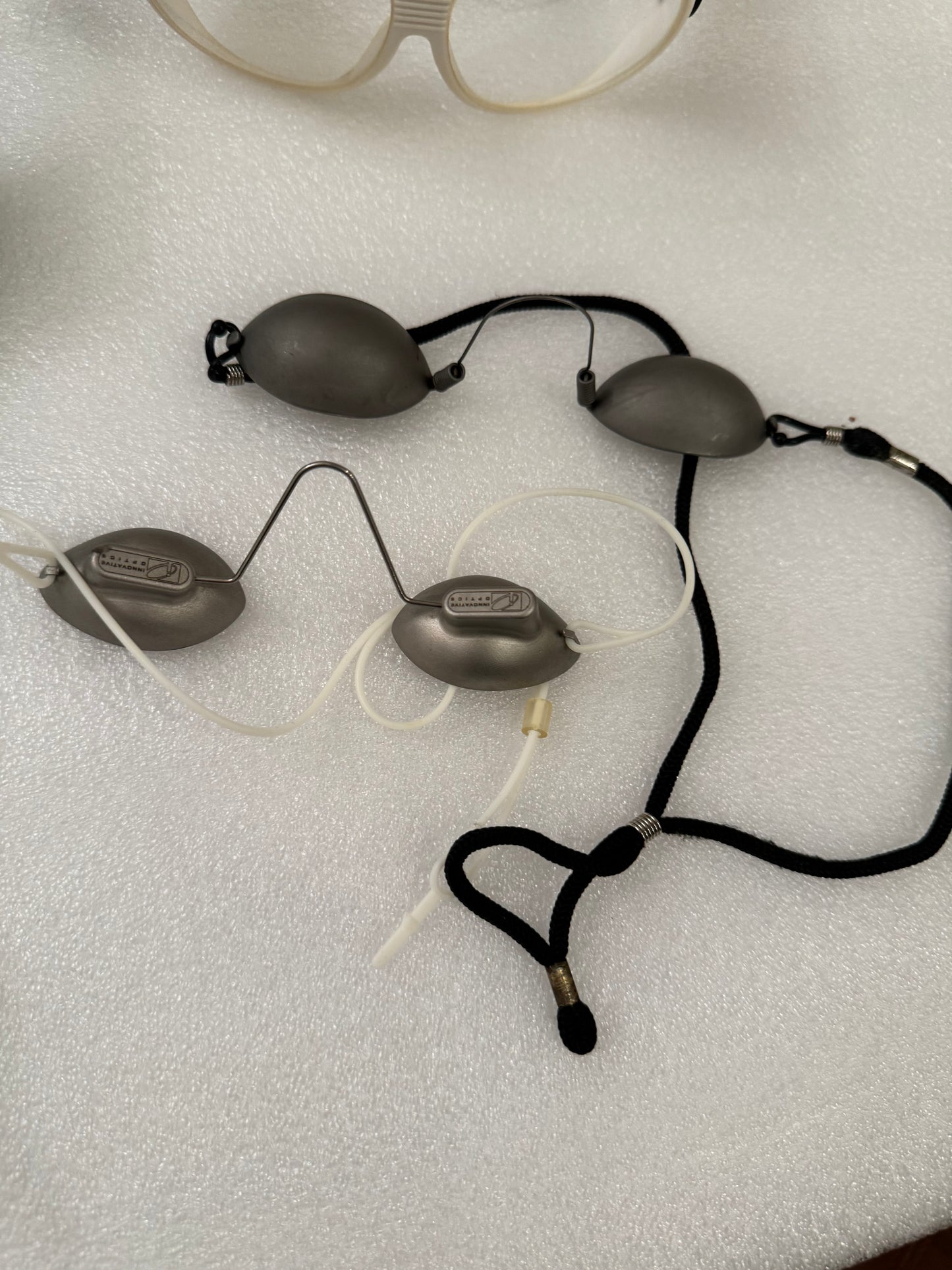 1 Pair Cutera Patient goggles